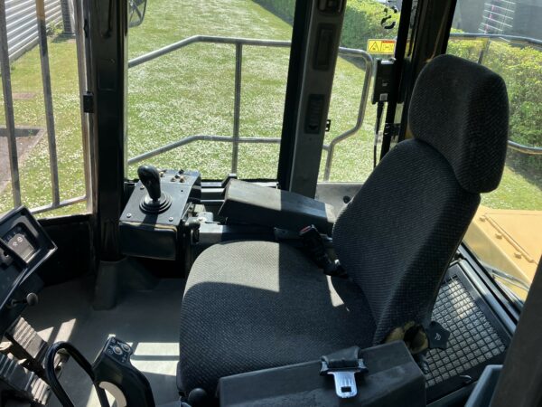 CAT 826 H – Image 5