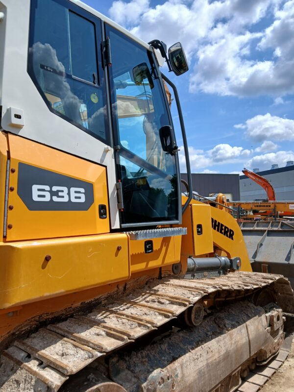 LIEBHERR LR636 – Image 10