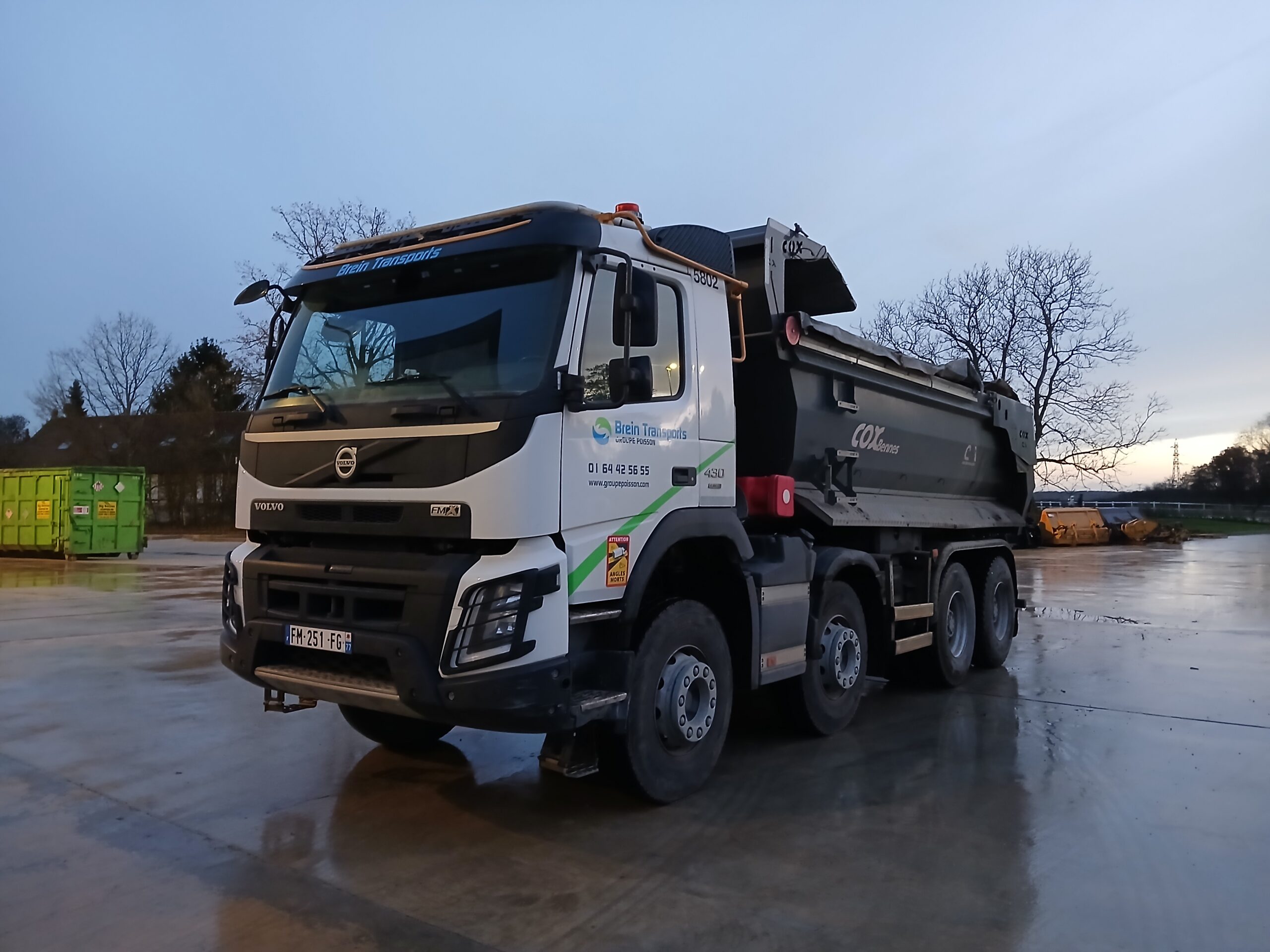 VOLVO FMX 8X4 N° 5802