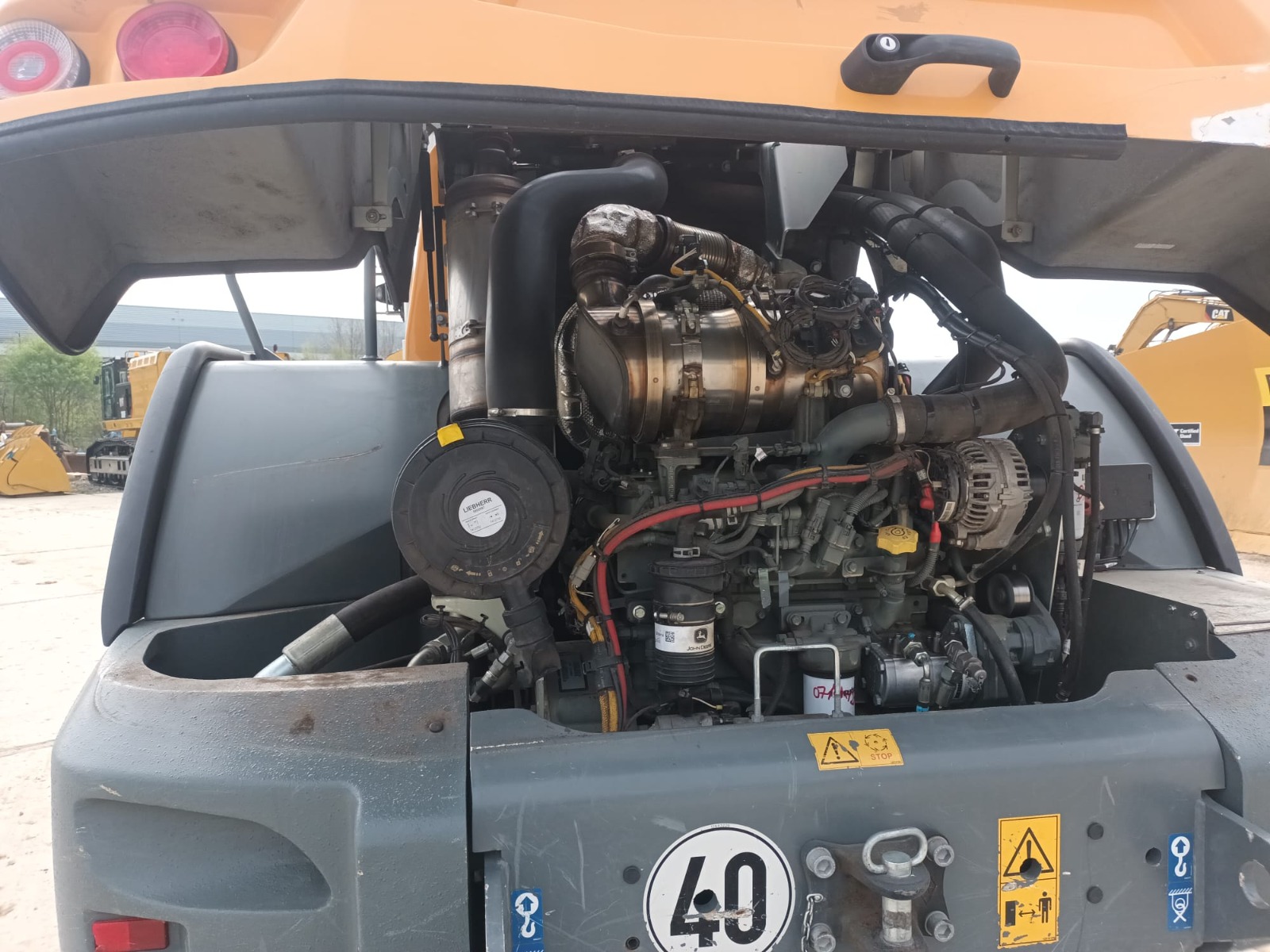 LIEBHERR L526 N° 8067 – Image 13
