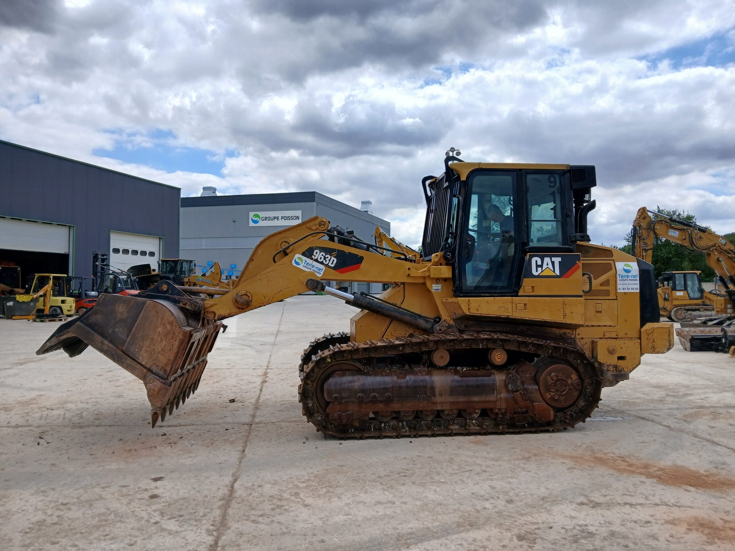 CAT 963D N°911